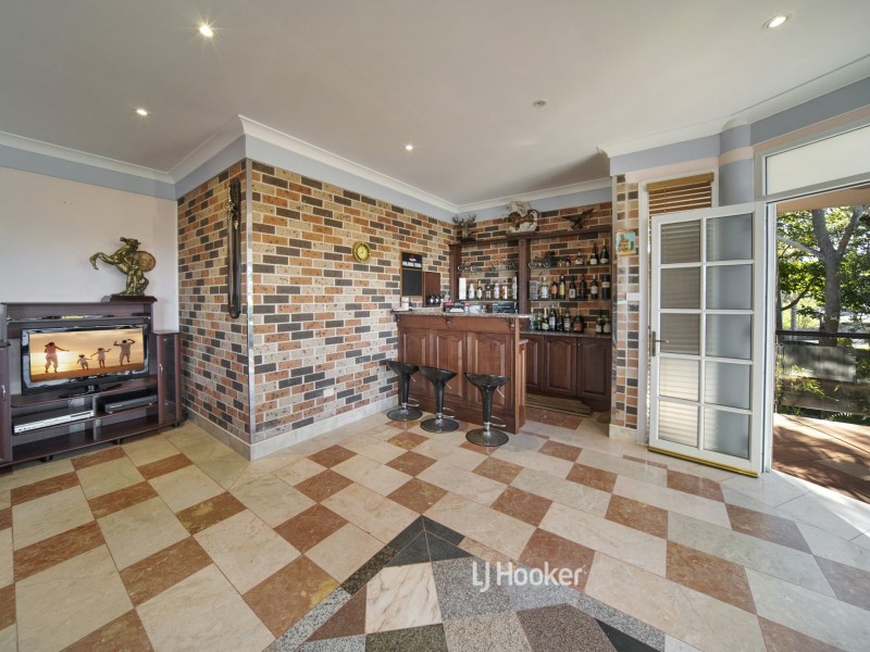 17 Elizabeth Drive, Vincentia NSW 2540