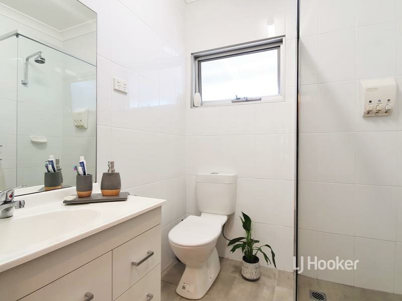 11 McGowen Street, Old Erowal Bay NSW 2540