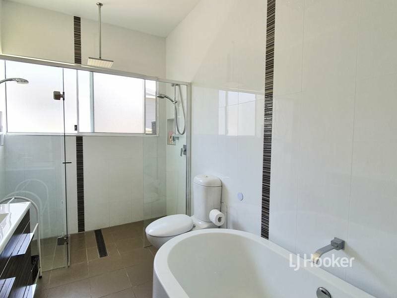 19 Tasman Road, St Georges Basin NSW 2540