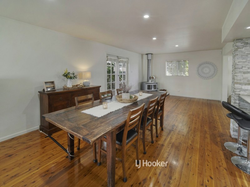 16 Carmel Drive, Sanctuary Point NSW 2540