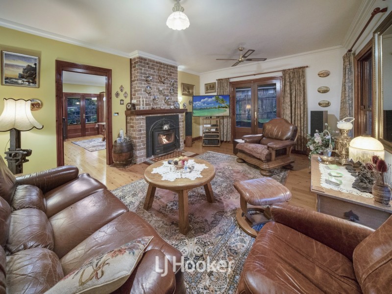 404 Hawken Road, Tomerong NSW 2540