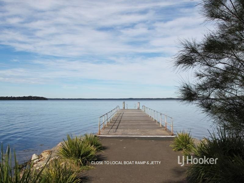 9 Loralyn Avenue, St Georges Basin NSW 2540