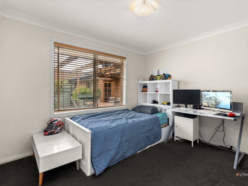 22 Kenneth Avenue, Sanctuary Point NSW 2540