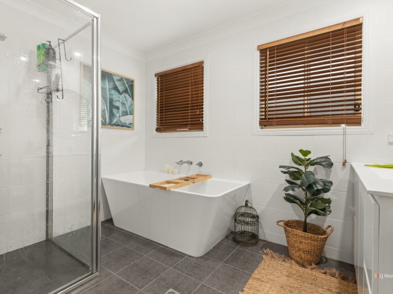 22 Kenneth Avenue, Sanctuary Point NSW 2540