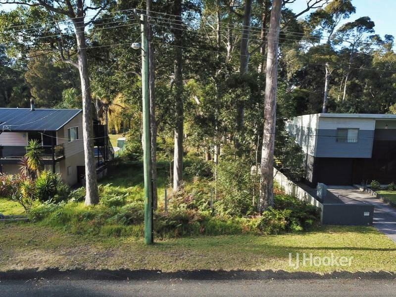 12 McGowen Street, Old Erowal Bay NSW 2540