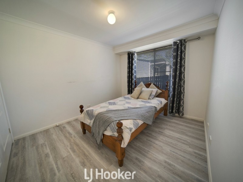 17 McGowen Street, Old Erowal Bay NSW 2540