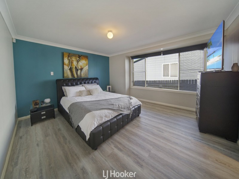 17 McGowen Street, Old Erowal Bay NSW 2540