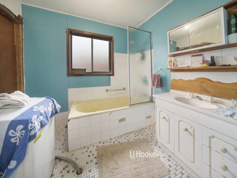 13 Avro Avenue, Sanctuary Point NSW 2540