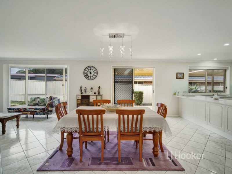 8 Keldie Close, St Georges Basin NSW 2540
