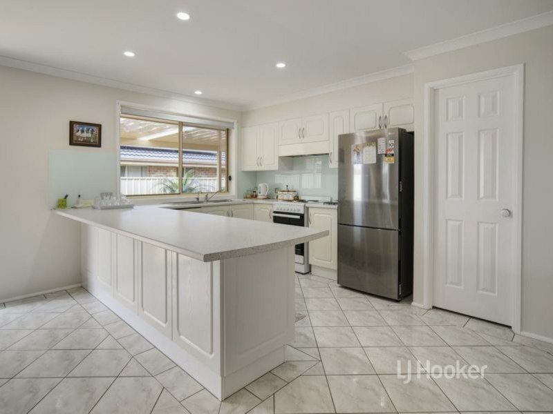 8 Keldie Close, St Georges Basin NSW 2540