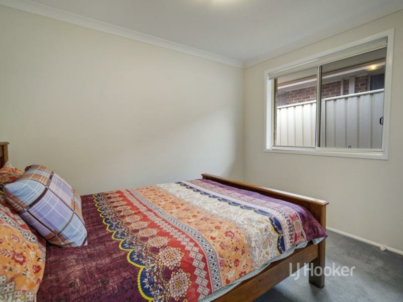 8 Keldie Close, St Georges Basin NSW 2540