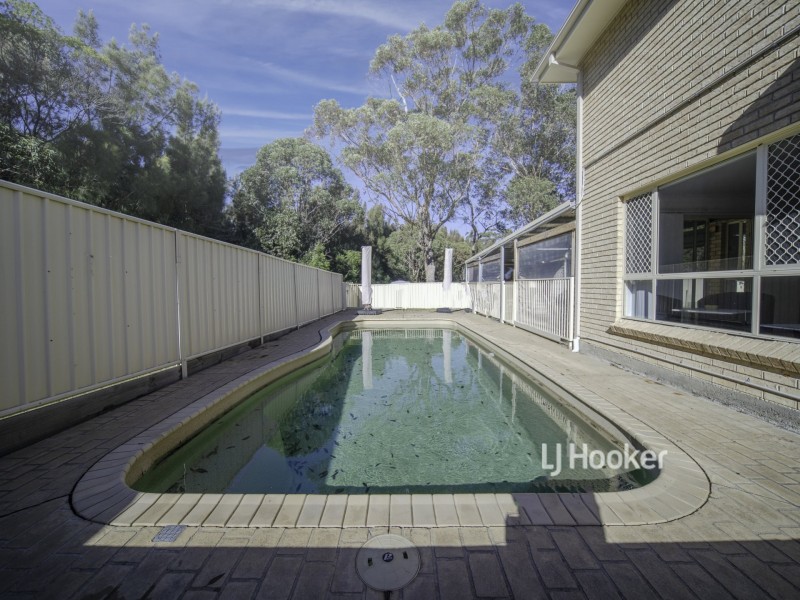 6 Nulla Place, St Georges Basin NSW 2540