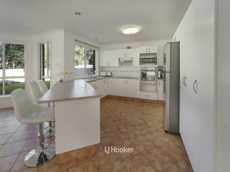 6 Nulla Place, St Georges Basin NSW 2540