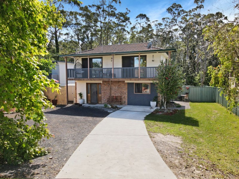 37 Roulstone Crescent, Sanctuary Point NSW 2540