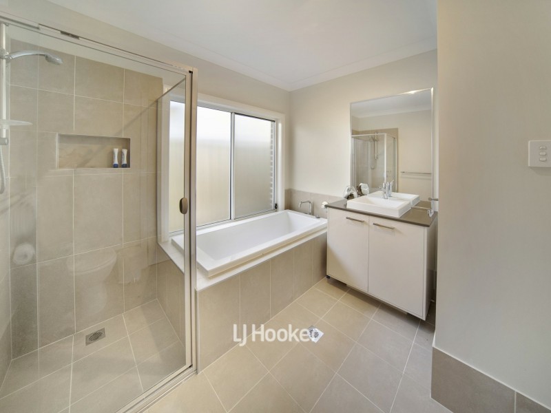 9 Kingfisher Avenue, Sanctuary Point NSW 2540