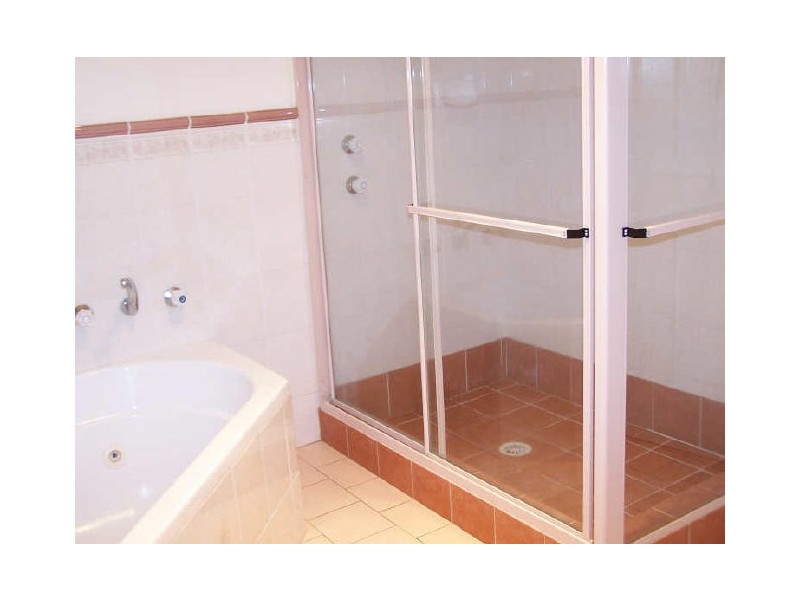 17 Kerry St, Sanctuary Point NSW 2540