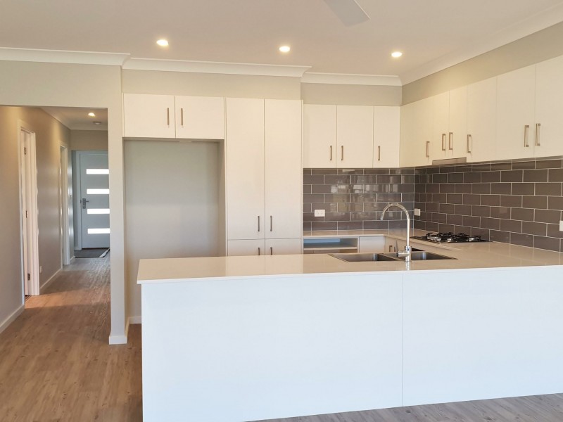 2/12 Patonga Street, Nowra NSW 2541