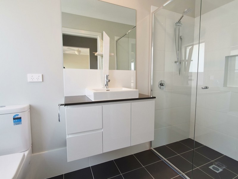 2/12 Patonga Street, Nowra NSW 2541