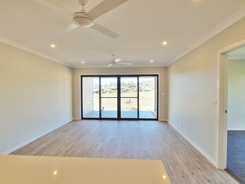 2/12 Patonga Street, Nowra NSW 2541