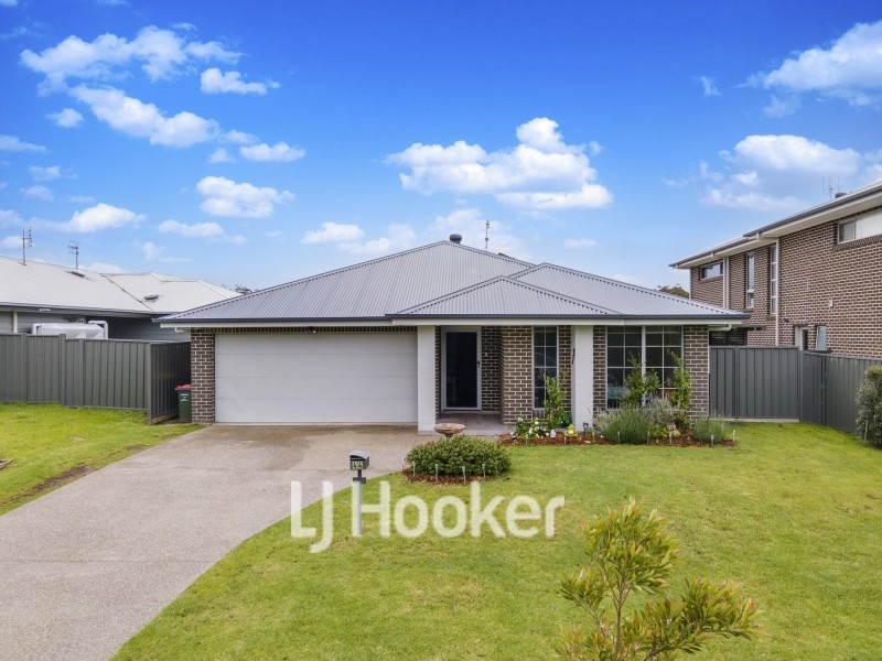 44 Peacehaven Way, Sussex Inlet NSW 2540