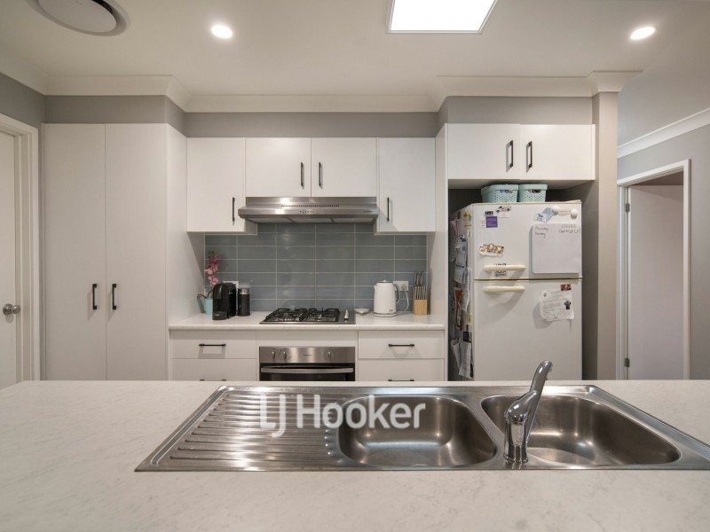 44 Peacehaven Way, Sussex Inlet NSW 2540