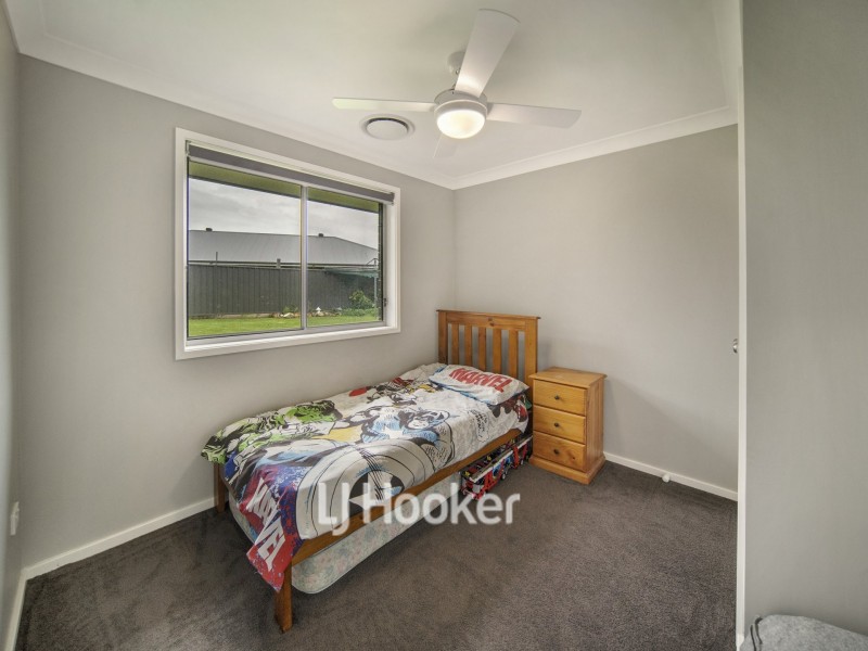 44 Peacehaven Way, Sussex Inlet NSW 2540