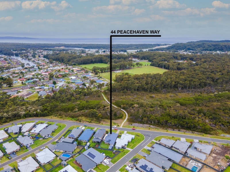 44 Peacehaven Way, Sussex Inlet NSW 2540