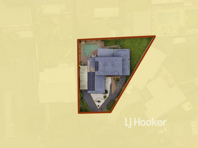 10 Lyrebird Drive, Nowra NSW 2541