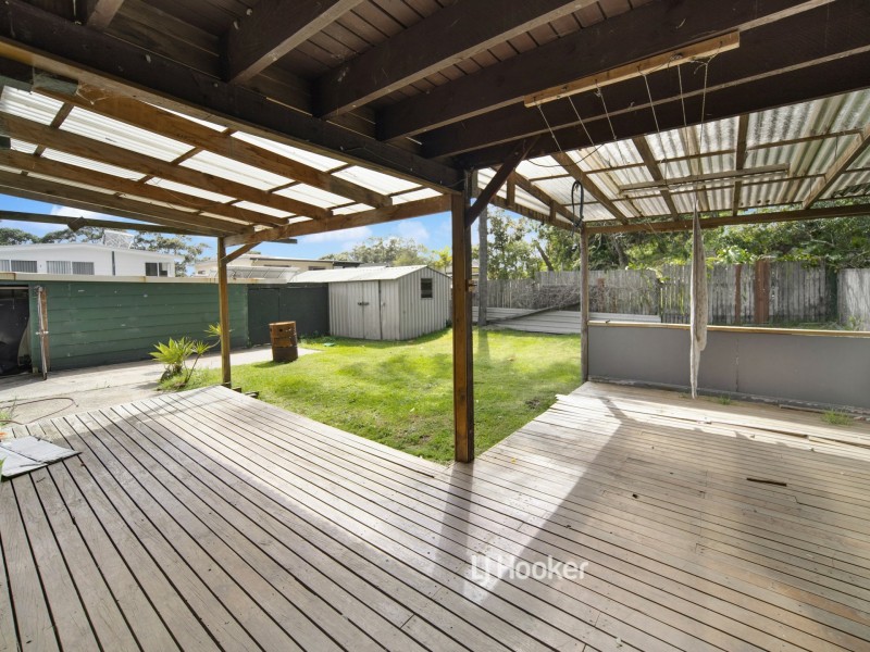 16 Pacificana Drive, Sussex Inlet NSW 2540