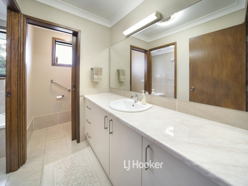 36 Calymea Street, Nowra Hill NSW 2540