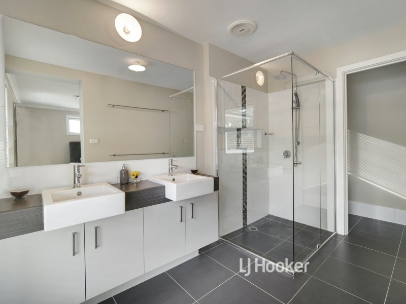 9 Waxberry Place, Sanctuary Point NSW 2540