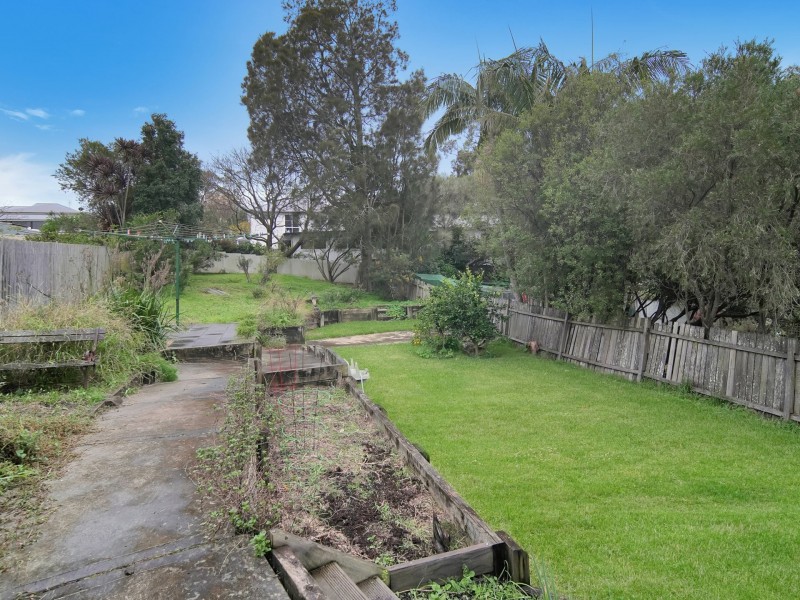 5 Caulfield Parade, Old Erowal Bay NSW 2540