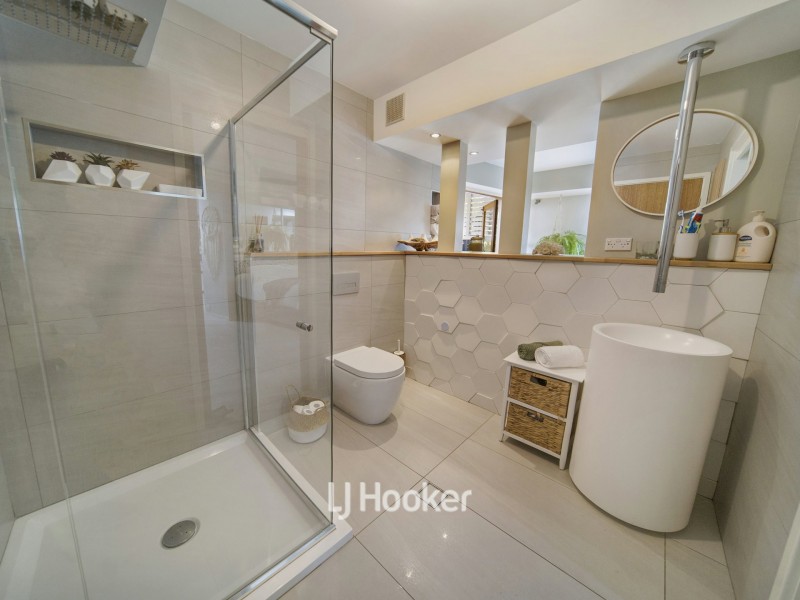 214 Greville Avenue, Sanctuary Point NSW 2540