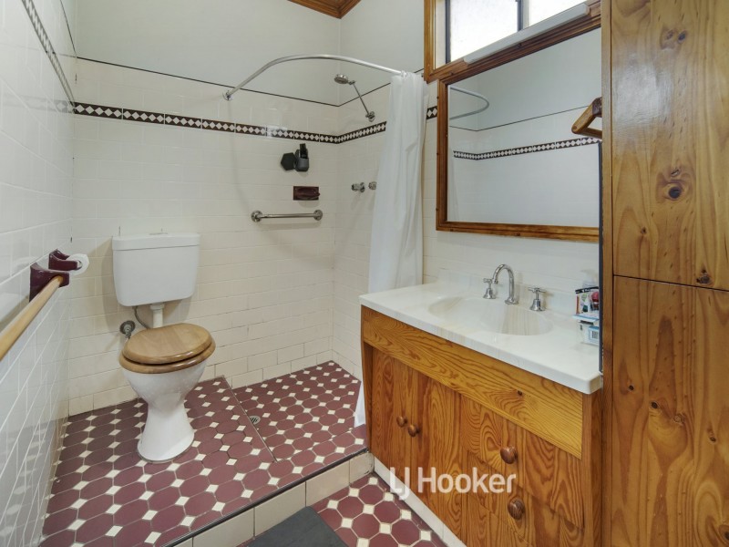 18 Kestrel Avenue, Sanctuary Point NSW 2540