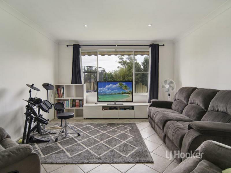 6 Nadine Street, Sanctuary Point NSW 2540