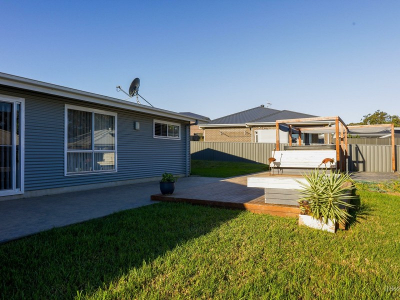 21 Nadine Street, Sanctuary Point NSW 2540