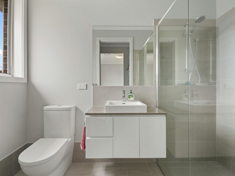 2/162 Larmer Avenue, Sanctuary Point NSW 2540