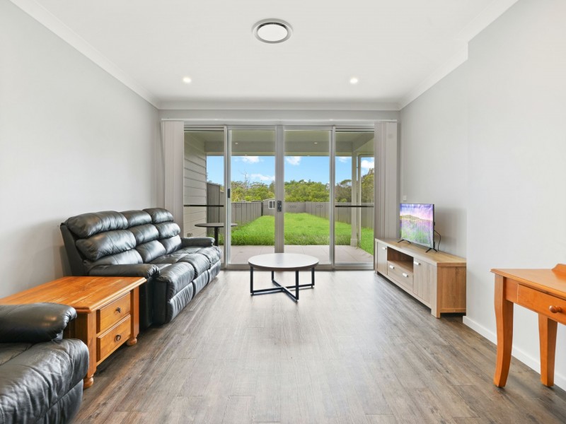 2/162 Larmer Avenue, Sanctuary Point NSW 2540
