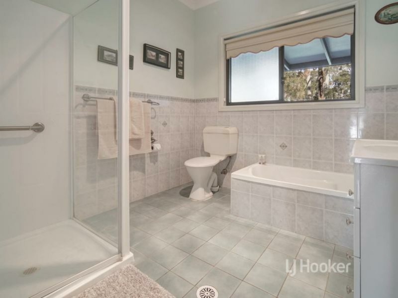 326 The Park Drive, Sanctuary Point NSW 2540