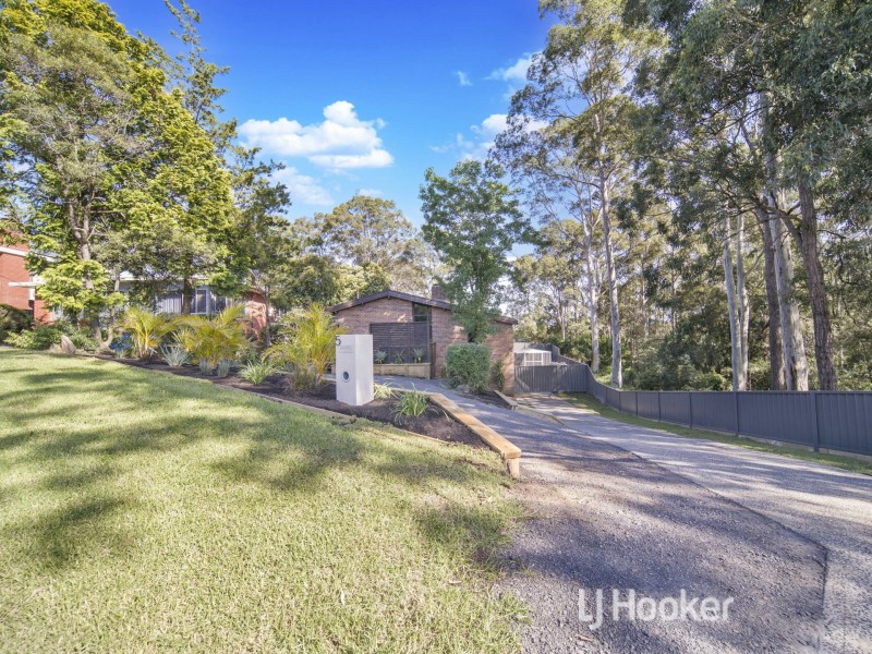 5 Elder Crescent, Nowra NSW 2541