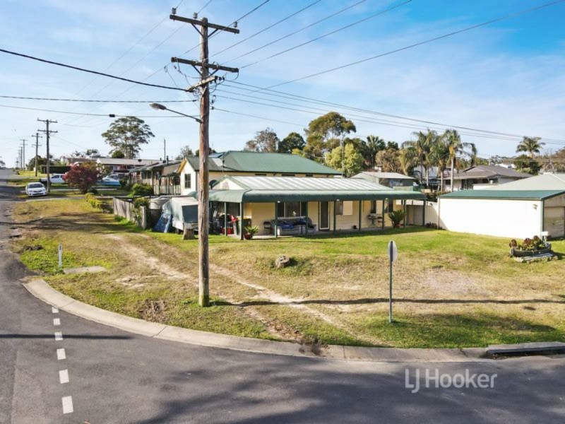 1 Watersedge Avenue, Basin View NSW 2540