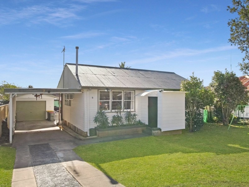 9 Knapp Avenue, Nowra NSW 2541