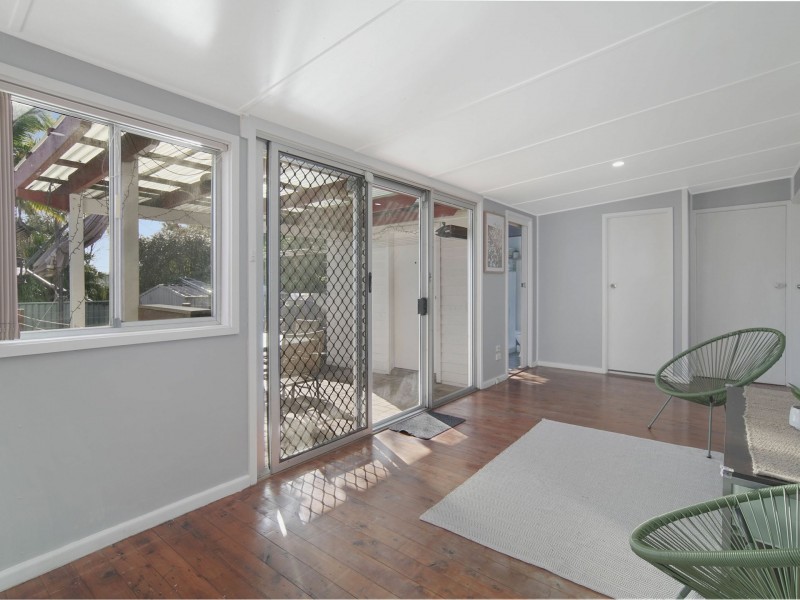9 Knapp Avenue, Nowra NSW 2541