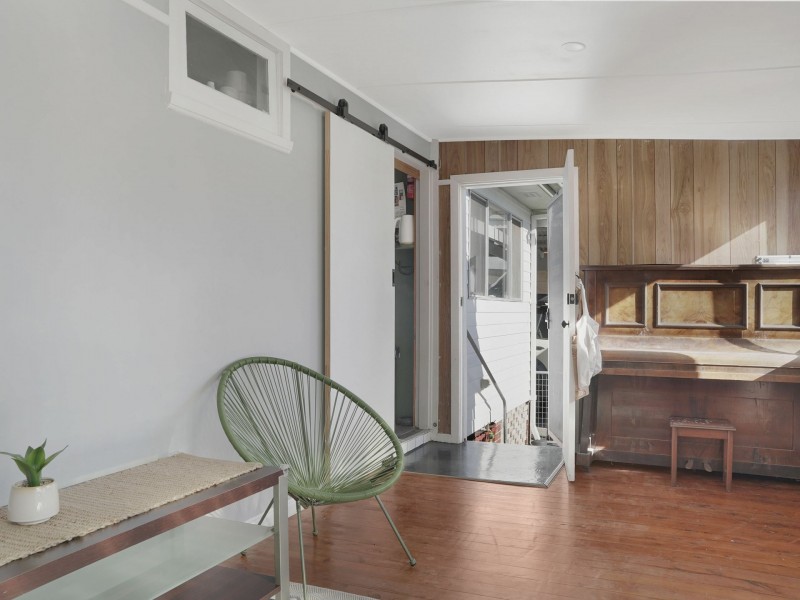 9 Knapp Avenue, Nowra NSW 2541