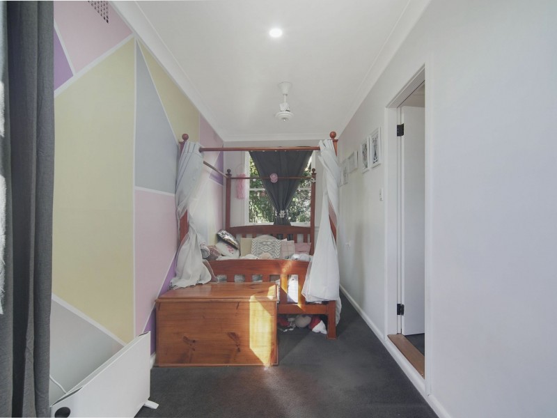9 Knapp Avenue, Nowra NSW 2541