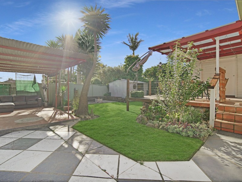 9 Knapp Avenue, Nowra NSW 2541