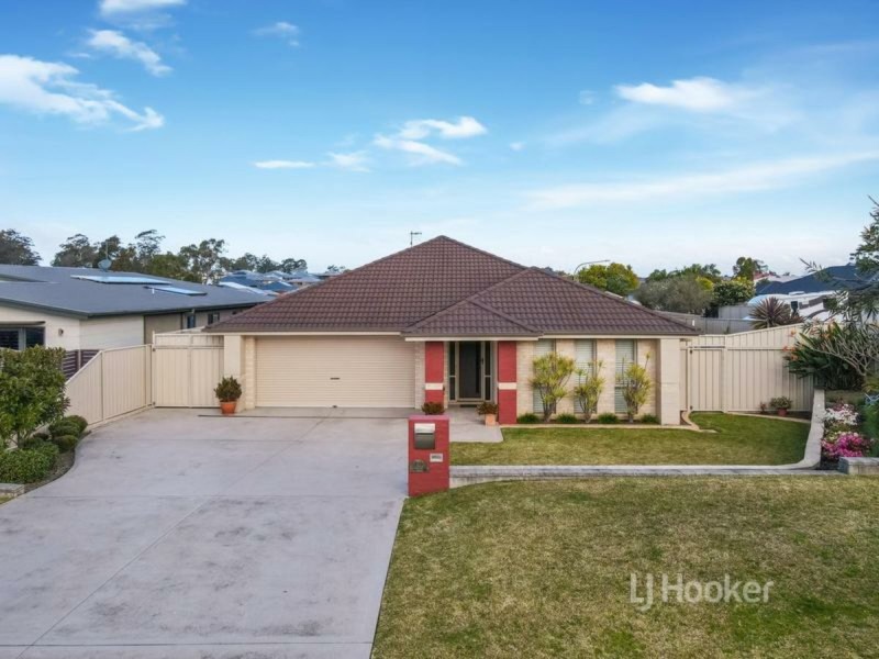 19 Capeland Avenue, Sanctuary Point NSW 2540
