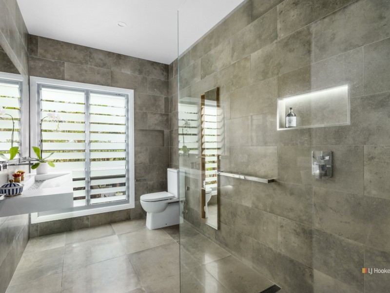 105 Basin View Parade, Basin View NSW 2540