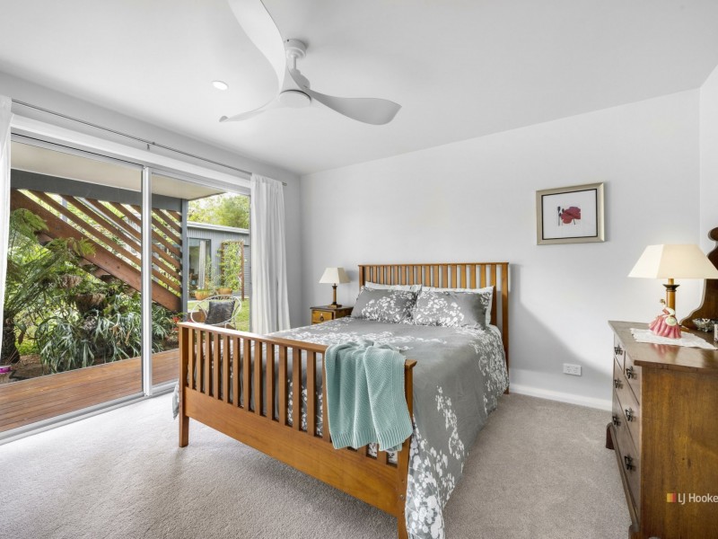105 Basin View Parade, Basin View NSW 2540