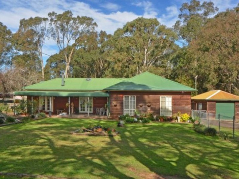 90 Hillcrest Avenue, South Nowra NSW 2541
